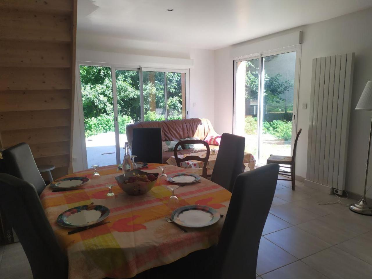 Duplex Avec Jardin Et Grande Terrasse 8-10 Personnes Villa Campagnan Kültér fotó
